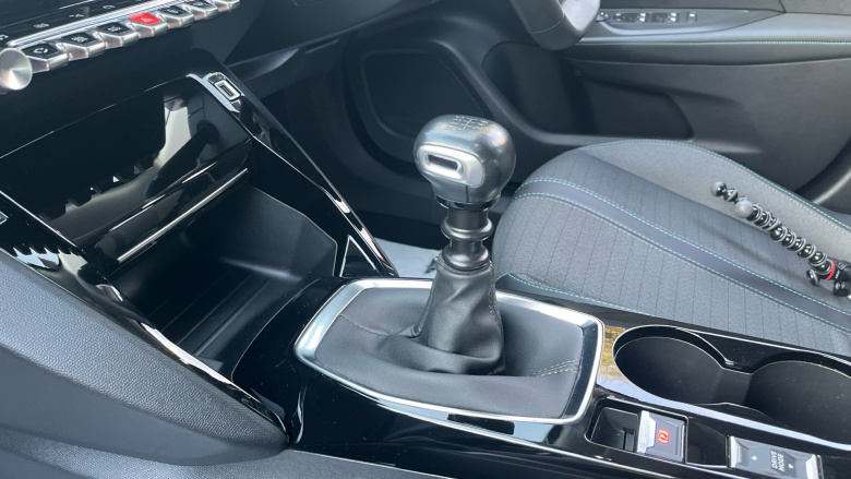 Peugeot 2008 1.2 PureTech Allure Premium+ 5dr Petrol Estate